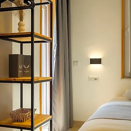 Deer Hotel